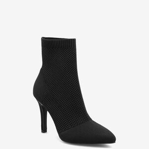 Nicole Miller Black Knit Textured Ankled Boots